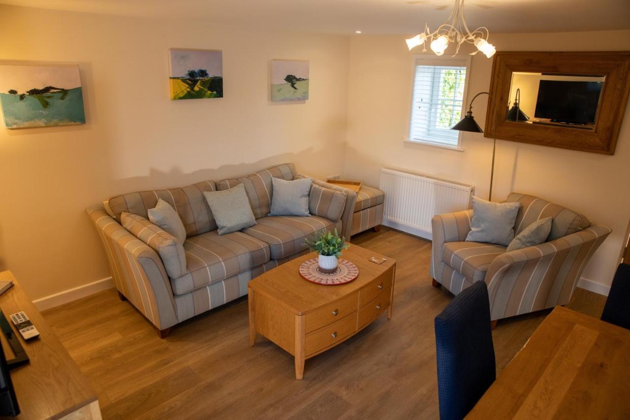 Rollestone Coach House Villa Shrewton Luaran gambar